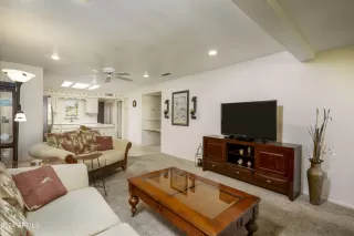 Photo #4: 6752762 Listing 