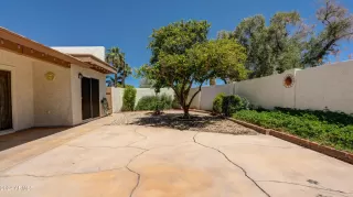 Photo #4: 6752766 Listing