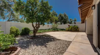 Photo #5: 6752766 Listing