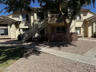 Photo #6: 6752920 Listing