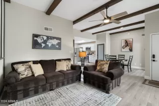 Photo #3: 6752946 Listing 