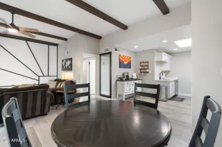 Photo #4: 6752946 Listing 