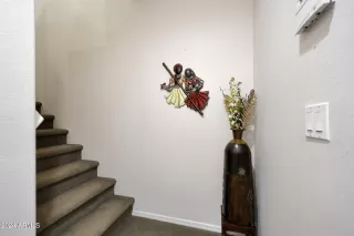 Photo #6: 6753338 Listing 