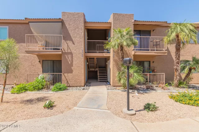 MLS: 6753429 Condo For Sale