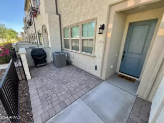 Photo #2: 6753446 Listing 