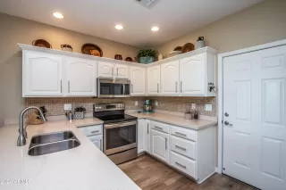 Photo #2: 6753485 Listing