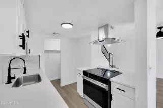 Photo #6: 6753620 Listing 