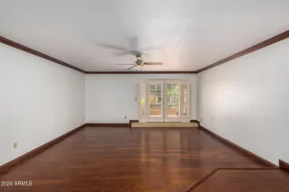 Photo #6: 6753645 Listing