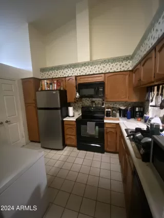 Photo #2: 6753701 Listing 