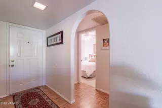 Photo #3: 6753783 Listing