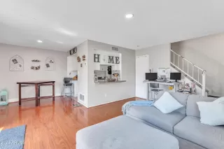 Photo #4: 6753967 Listing 