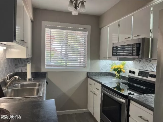 MLS: 6754130 Condo For Sale