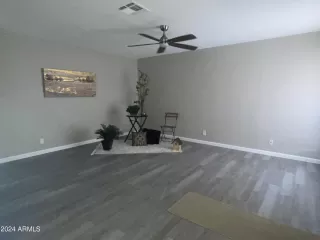 Photo #4: 6754130 Listing 