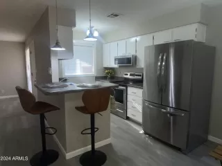 Photo #6: 6754130 Listing 