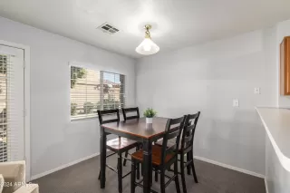 Photo #3: 6754141 Listing