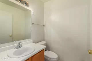 Photo #6: 6754141 Listing