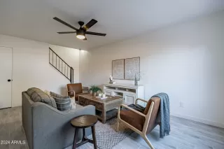 Photo #3: 6754188 Listing