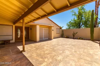 Photo #5: 6754287 Listing