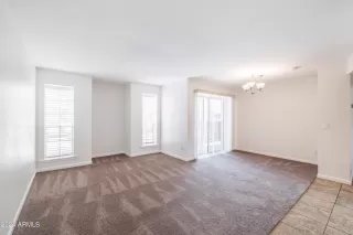 Photo #3: 6754603 Listing