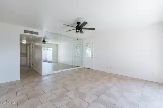 Photo #6: 6754614 Listing