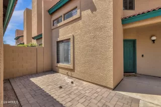 Photo #1: 6755039 Listing