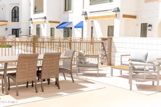 Photo #1: 6755048 Listing 