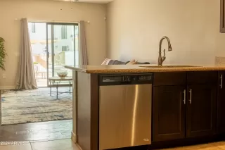 Photo #3: 6755048 Listing 