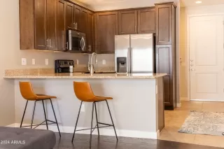 Photo #5: 6755048 Listing 