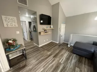 Photo #4: 6755095 Listing 