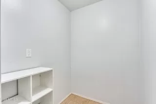 Photo #5: 6755222 Listing