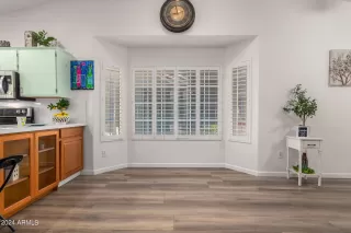 Photo #6: 6755437 Listing