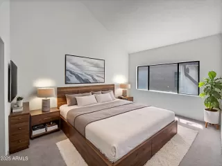 Photo #3: 6755739 Listing