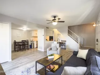 Photo #4: 6756249 Listing 