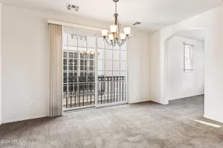Photo #4: 6756324 Listing 