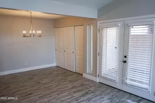 Photo #5: 6756575 Listing