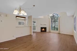 Photo #1: 6757225 Listing 