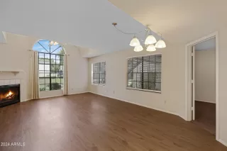 Photo #3: 6757225 Listing 