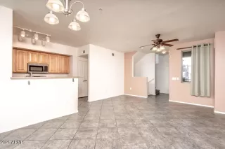 Photo #3: 6757232 Listing