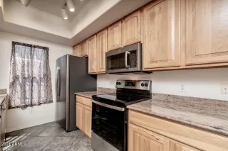 Photo #5: 6757232 Listing