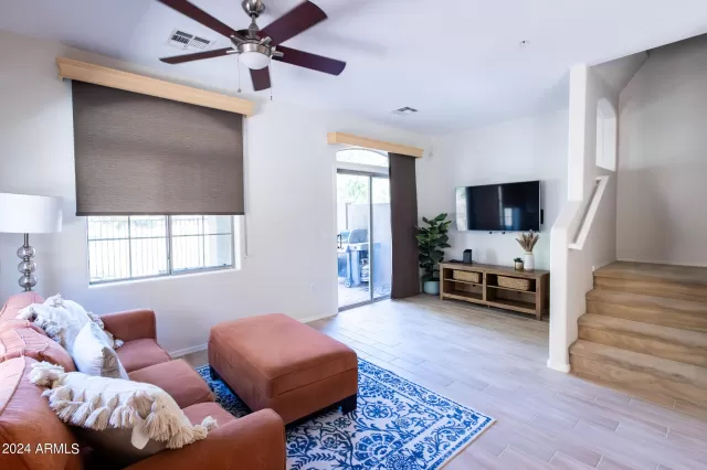 MLS: 6757305 Condo For Sale