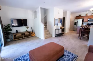 Photo #1: 6757305 Listing 