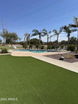 Photo #3: 6758767 Listing 