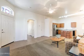 Photo #5: 6758767 Listing 