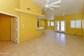 Photo #4: 6759249 Listing 