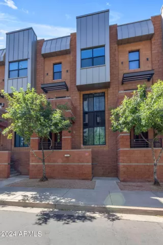 Photo #1: 6759259 Listing