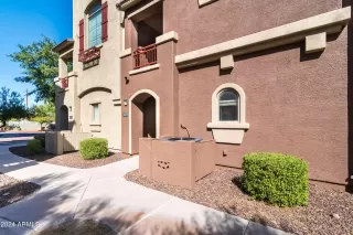 Photo #2: 6759481 Listing