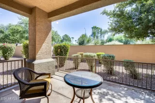 Photo #5: 6759630 Listing