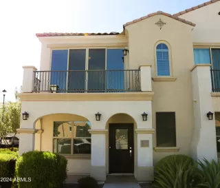 Photo #1: 6760373 Listing 