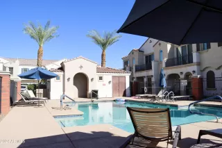 Photo #5: 6760373 Listing 