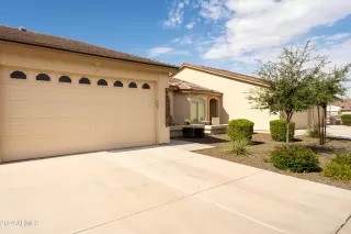 Photo #1: 6760757 Listing